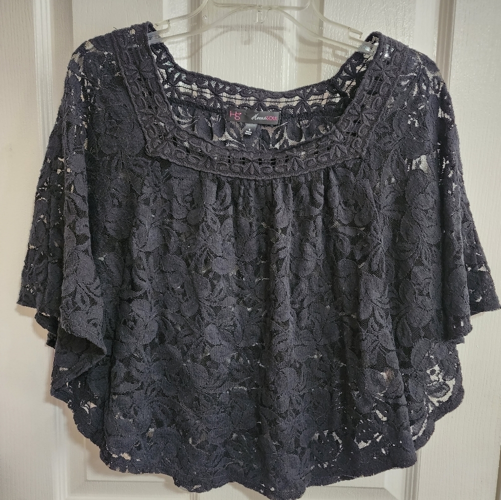 Heart & Soul Junior's lace top (small)  *4302